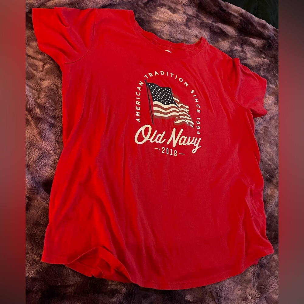 Old Navy - red American Flag t shirt - Picture 8 of 8